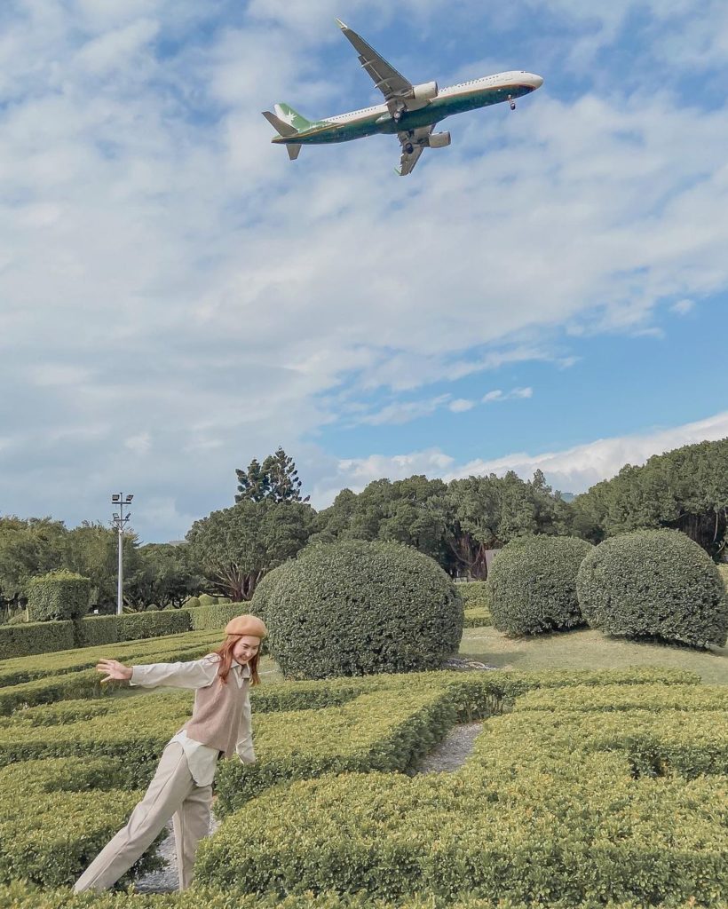 台北花博公園迷宮花園與飛機