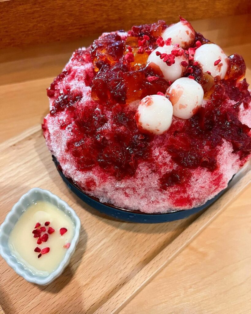 台北金雞母Jingimoo冰店莓果冰